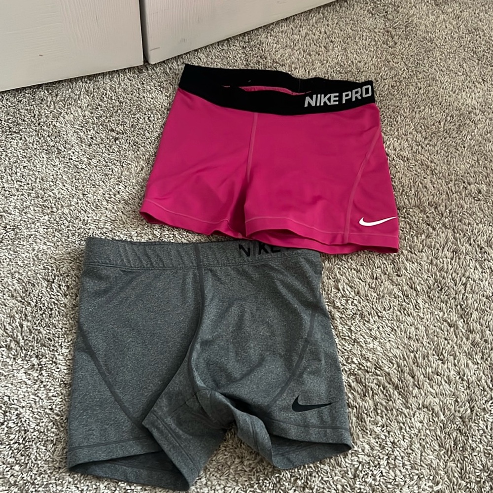 Set of 2 Nike Pro Spandex Set